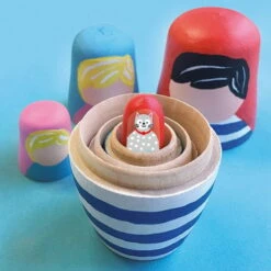 SES Creative Maak Je Eigen Babushka Pop -SES Creative Winkel legnav 14 s14002 400 mal din egen babushka dukke 14 s14002 d